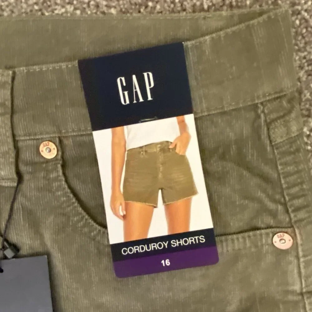Gap women corduroy